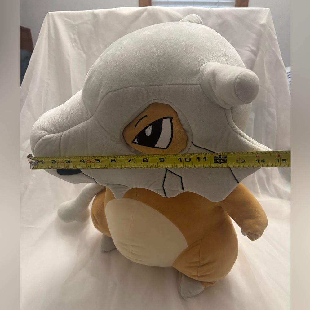 Pokémon Cubone Giant 24" Plush Jazwares GameStop Exclusive Jumbo - Picture 16 of 16